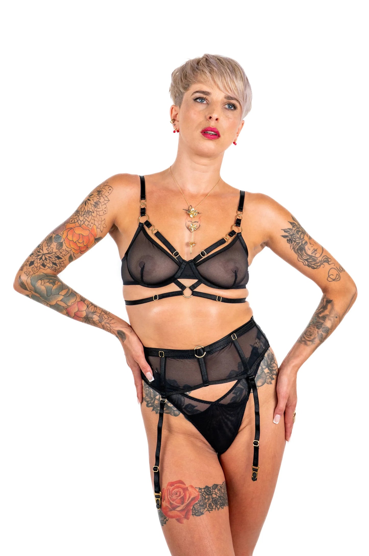 Cadenza Thongs